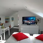 Nordsee Im Kuenstlerhaus Bei Husum - Keine Monteure Arbeiter *