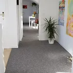 Nordsee Im Kuenstlerhaus Bei Husum - Keine Monteure Arbeiter * Oldersbek