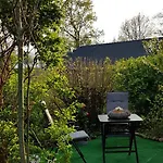 Nordsee Im Kuenstlerhaus Bei Husum - Keine Monteure Arbeiter